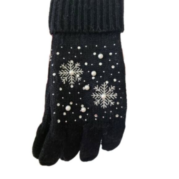 Women's Black Cable Knit Embroidered Pearl Snowflake Winter Touchscreen Gloves - Picture 5 of 6